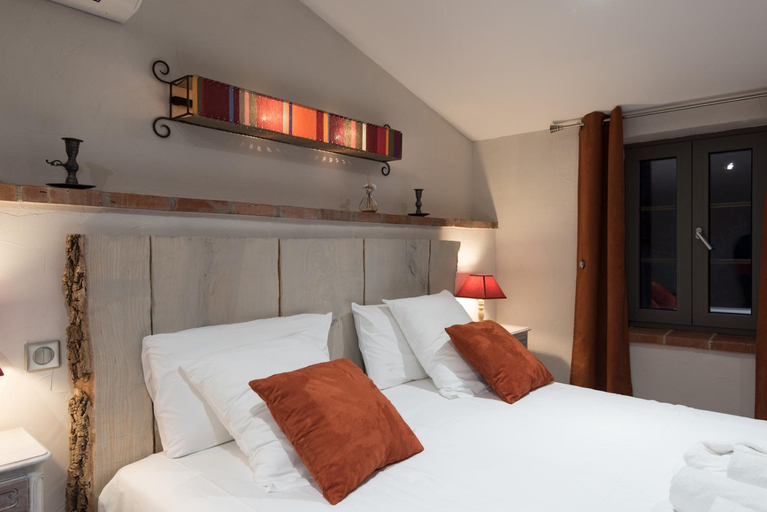 Bedroom 4, Mas des Colombes, Pyrénées-Orientales