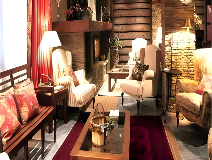 Public Area 2, Casa Estampa, Lleida