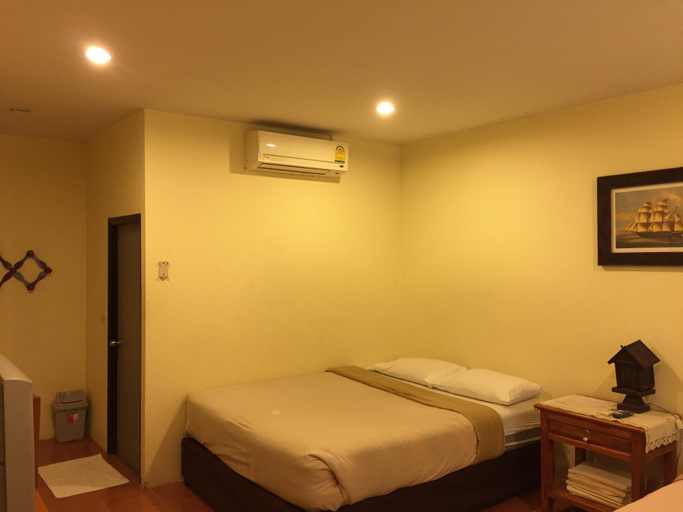 Bedroom 10