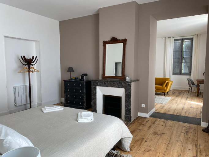 Others 4, la maison de Manon, Gers