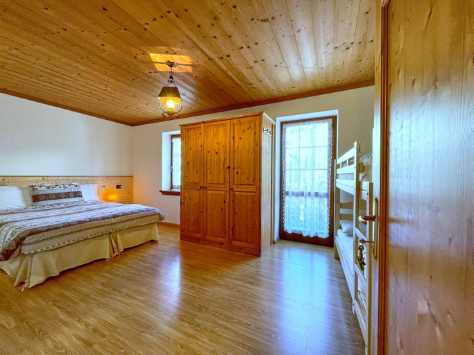 Others 5, Casa Cadore, Belluno
