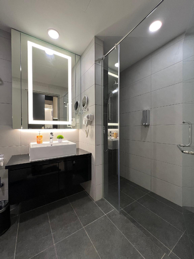 Bathroom 1