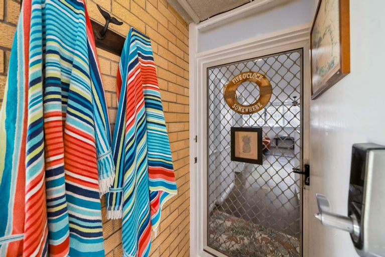 Bedroom 3, Beachfront Burleigh Getaway, Gold Coast