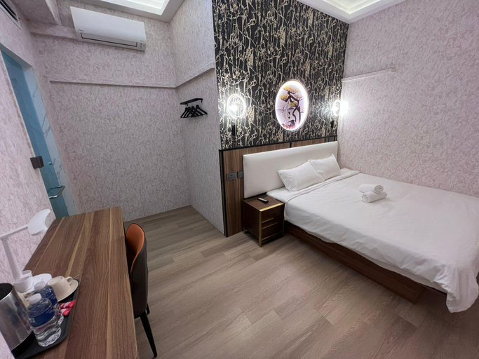 Bedroom 10