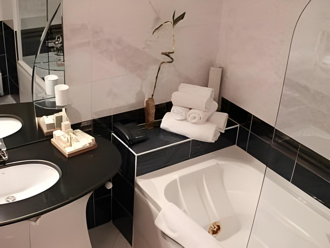 Bathroom 5, VISIONAPARTMENTS Bucharest - self check-in, Municipiul Bucuresti
