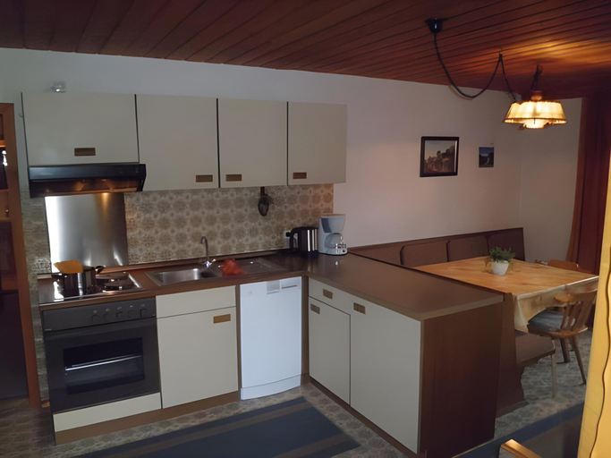 Others 4, Gasteheim Potscher, Lienz