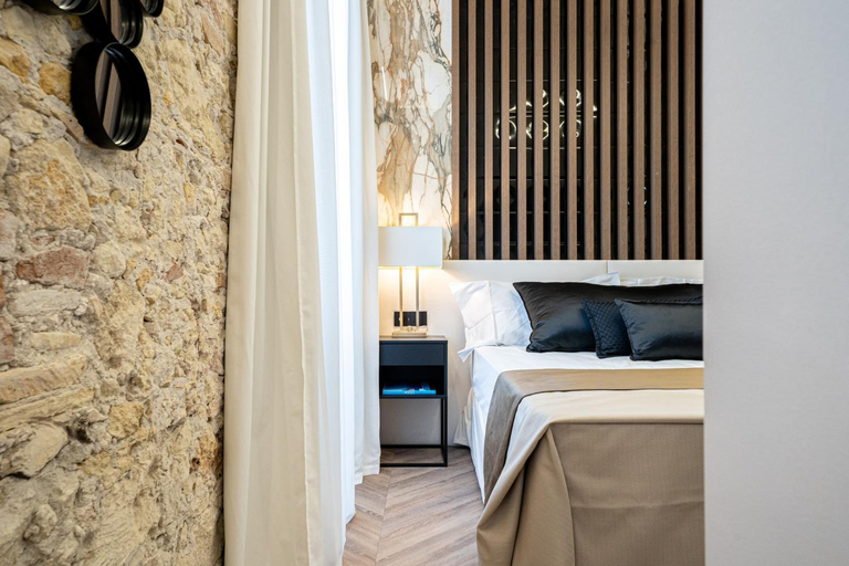Others 5, Nero Luxury Suites, Cagliari
