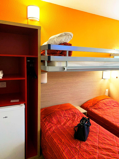 Bedroom 17