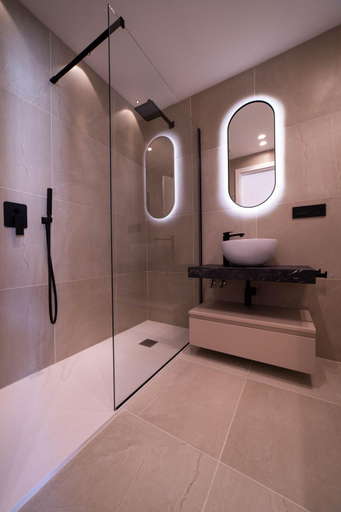 Others 4, Scipioni Luxury Suite, Rome