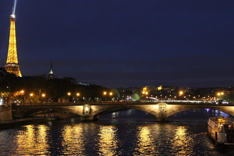 Others 2, 04 - Chambre avec lit double proche Paris et transports WIFI, Seine-Saint-Denis