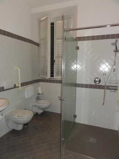 Bathroom 4, Albergo Ristorante Grigna, Lecco
