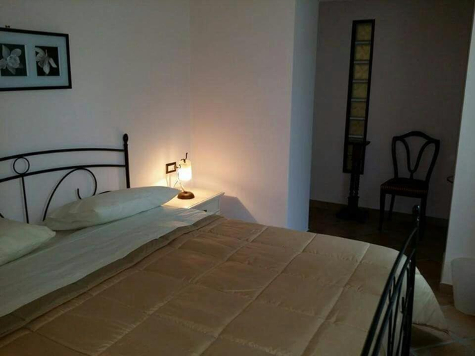 Others 5, B&b La Magnolia, Napoli