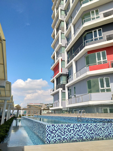 Exterior 7