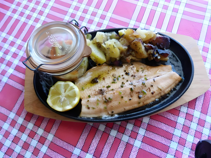 Food & Drinks 5, Domaine Des Hauts Viaux, Vosges