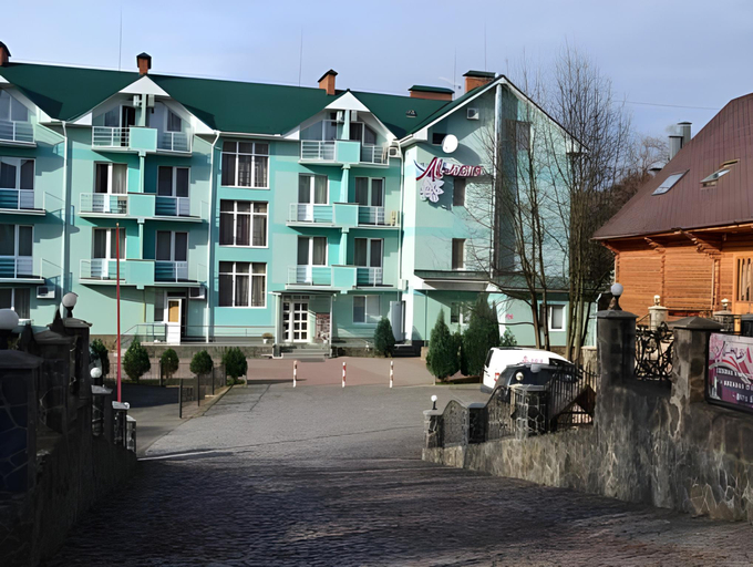 Others 5, Lileya Hotel, Svaliavs'kyi