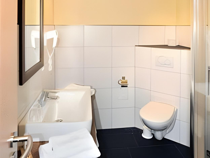 Bathroom 2, Gasthof Krone, Eichstätt