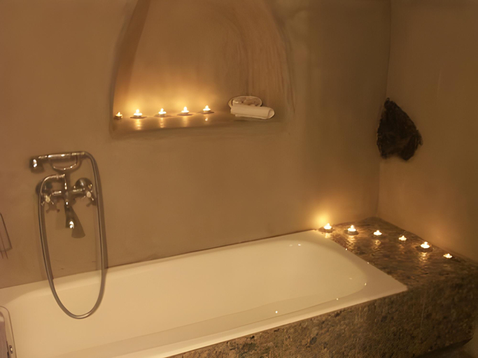 Bathroom 4, Nomikos Villas, South Aegean