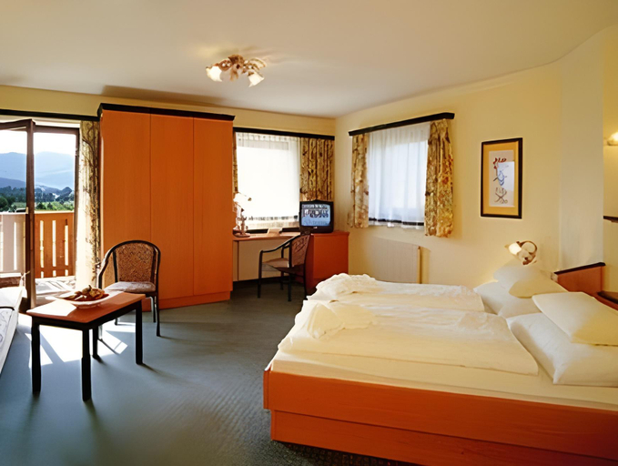 Bedroom 2, Hotel Zum Jungen Rv Mer, Sankt Johann im Pongau