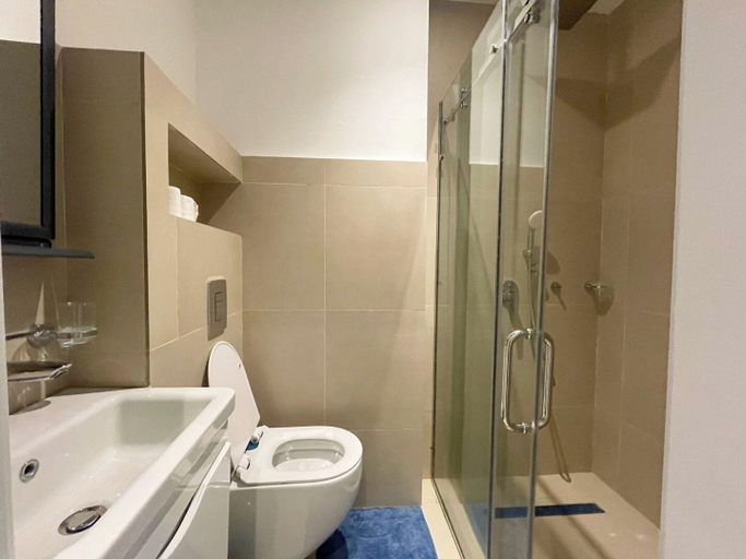Bathroom 4, BelRose Place, Accra