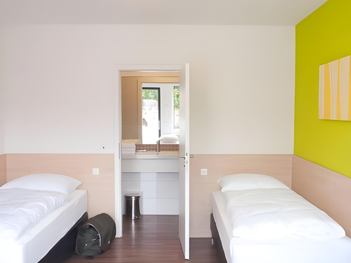 Others 3, City Motel Soest, Soest