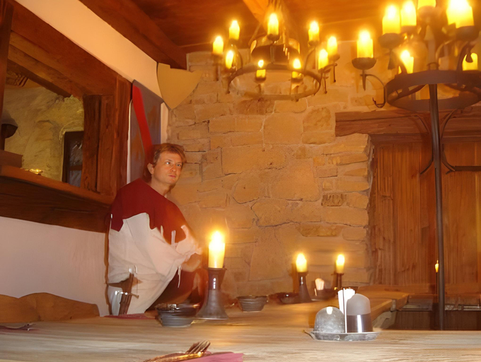 Food & Drinks 3, Penzion Hrad, Frýdek-Místek