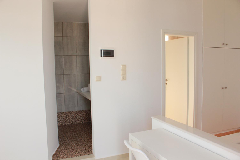 Bathroom 3, Golden Grain Suites by Checkin, Crete