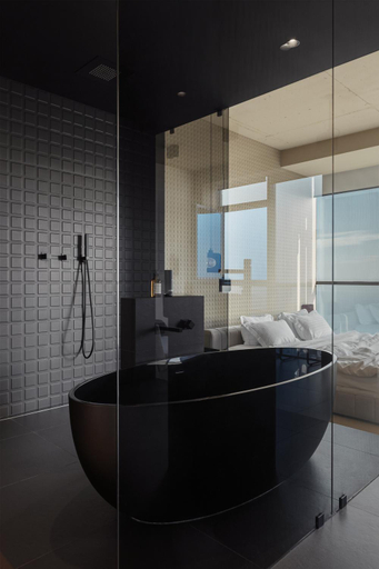 Bathroom 2, Sea and Sky Apartment, Odes'ka