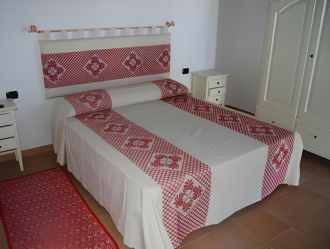 Bedroom 3, Sa Prata Hotel & Resort, Nuoro