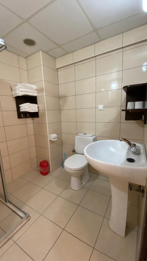 Bathroom 3, Oya Apart, Kuşadası