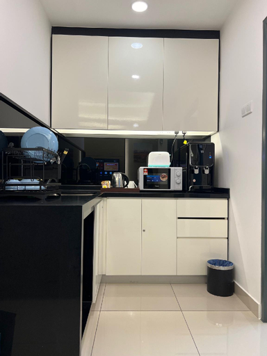 Dining Room 28