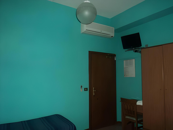 Bedroom 3, Hotel Ristorante Miramare, Pesaro E Urbino