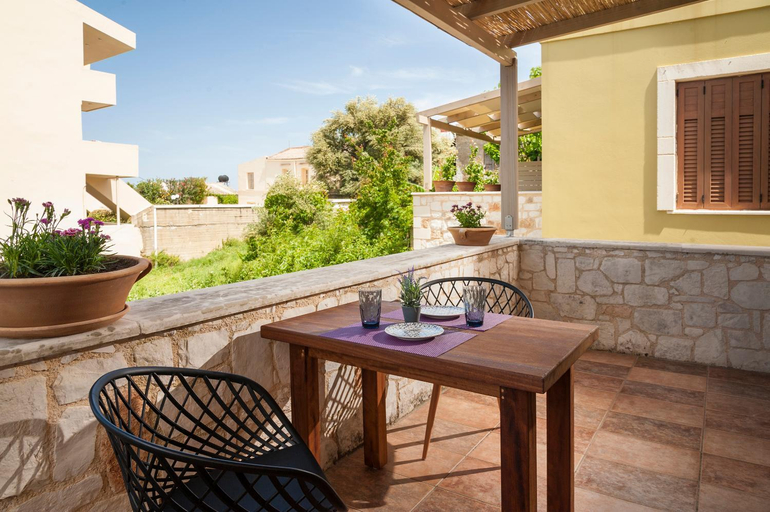 Others 3, My Villa Dafni, Crete