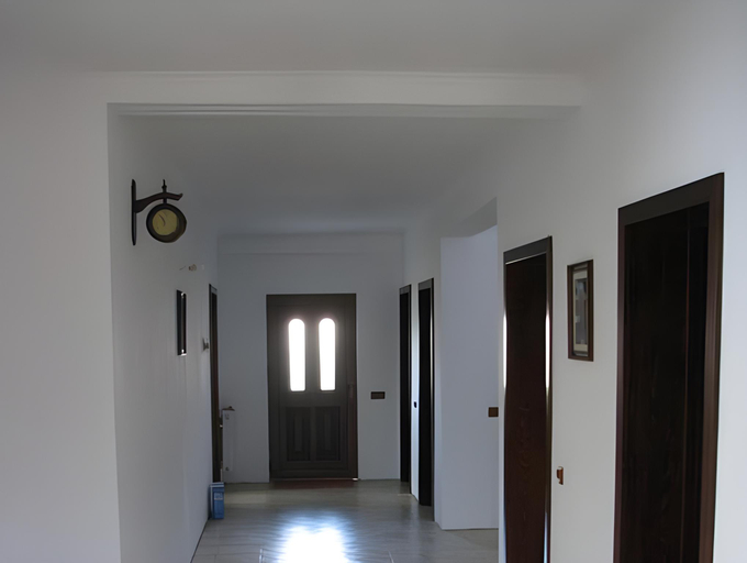 Others 2, Casa Renti, Novaci