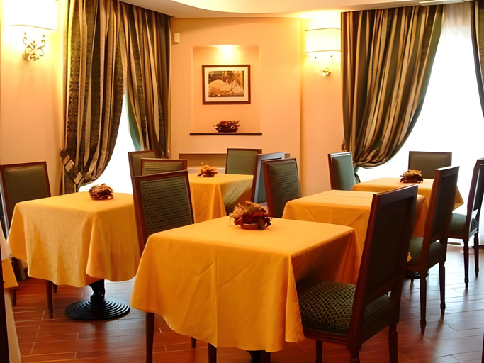Food & Drinks 4, Hotel Petite Fleur, L'Aquila