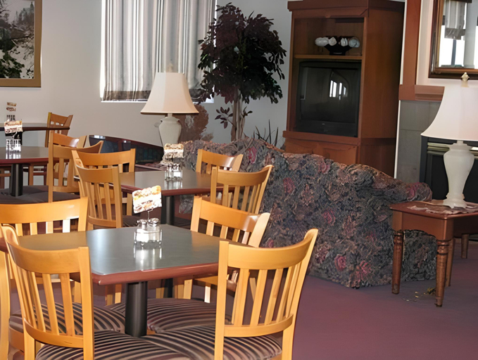 Food & Drinks 5, The Niobrara Lodge, Cherry