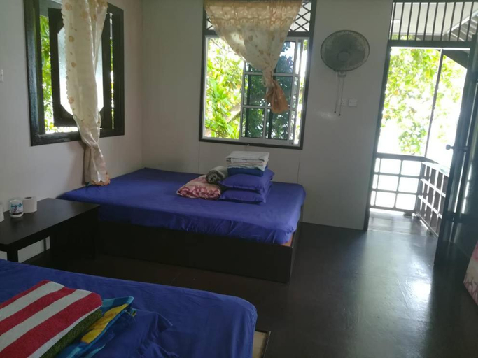 Bedroom 4, Simukut Place, Mersing