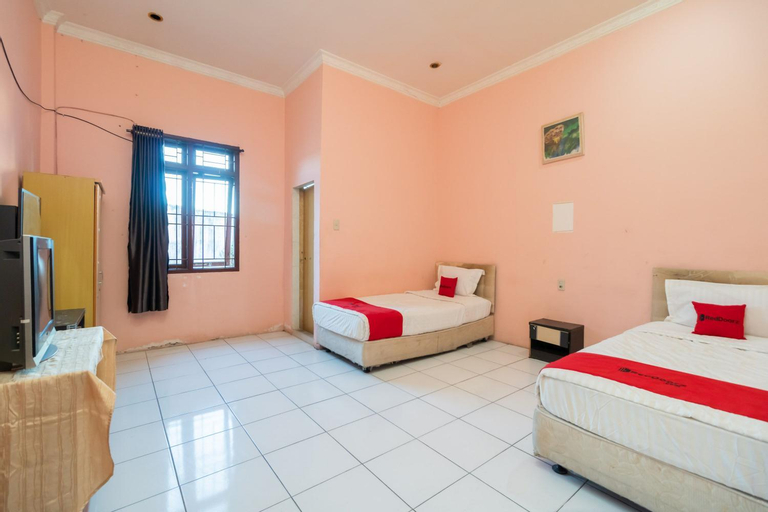 Bedroom 14