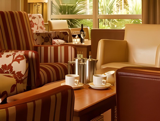 Public Area 2, Marwell Hotel, Hampshire