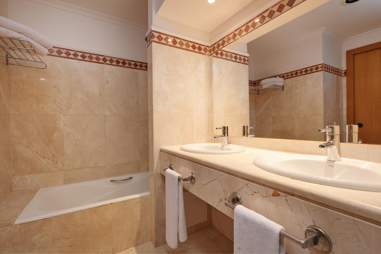 Bathroom 5, Grupotel Gran Vista & Spa, Baleares