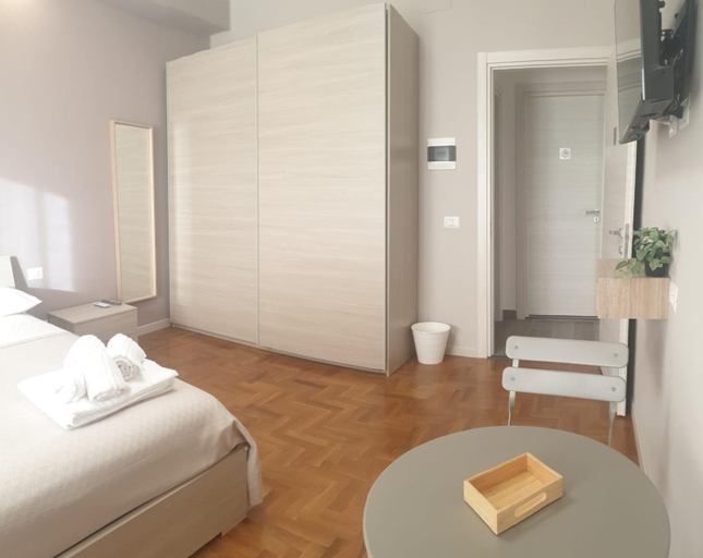Others 4, B&B Dei Cardinali, Terni