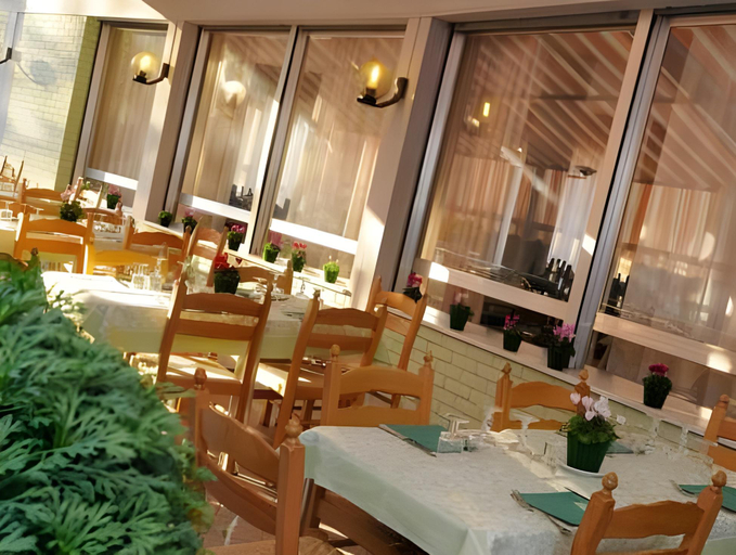 Food & Drinks 4, Hotel Ca' De Berna, Savona