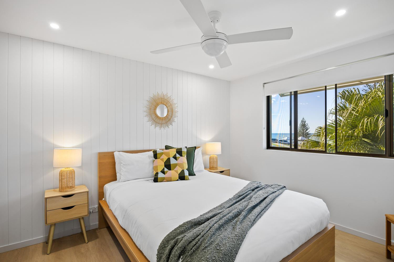 Others 3, Beachside Views 2 Bedroom Apartments Mooloolaba, Maroochy - Mooloolaba