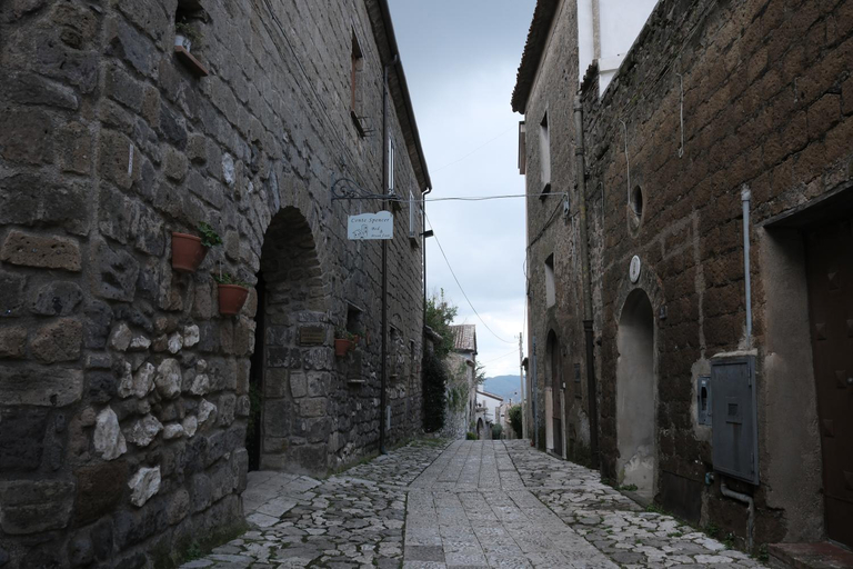 Others 5, Conte Spencer, Caserta