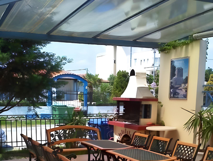 Food & Drinks, Oasis, Central Macedonia