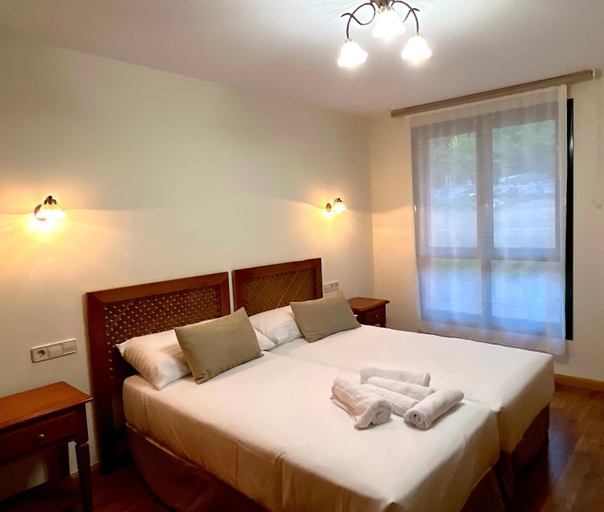 Bedroom 2, MIRADOR DE LAS UBINAS, Asturias