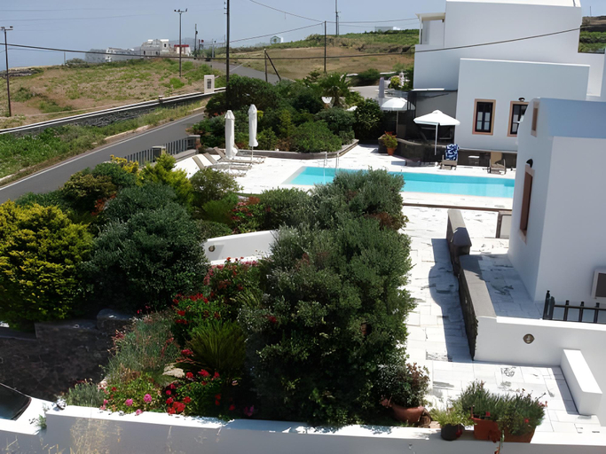 Exterior & Views 2, Anthonas Apartments, South Aegean