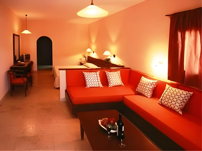 Bedroom 3, Dracos Hotel, Epirus