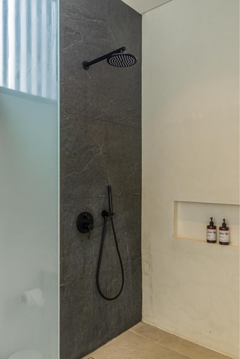 Bathroom 4, Villa Kiyoji: Brand New Minimalistic 3BR in Umalas, Badung