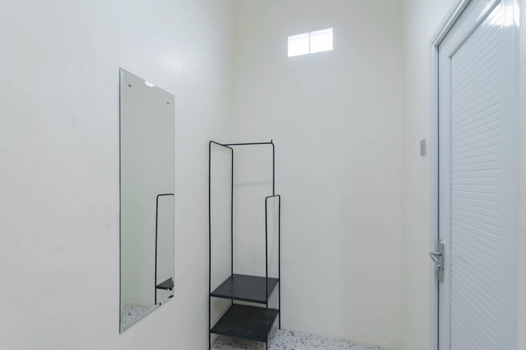 Bathroom 5