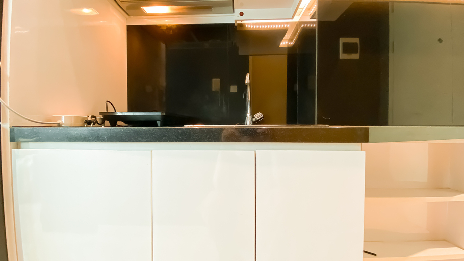 Bathroom 4, Spacious 1BR at Tree Park City BSD Apartment By Travelio, Tangerang Selatan